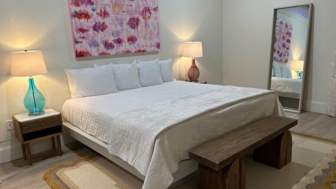 Photo of Bedroom in Downtown Jackson