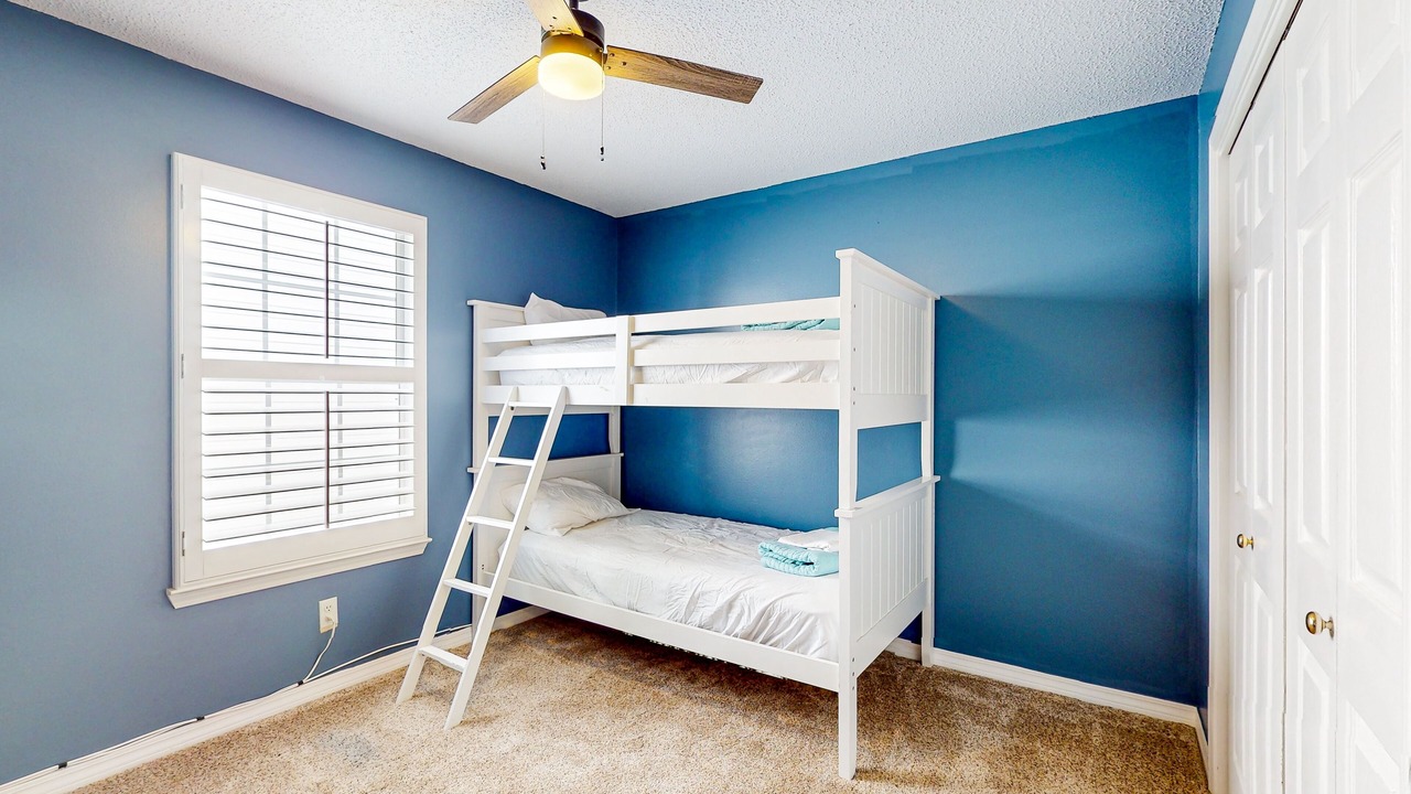 Photo of Bedroom in Niceville