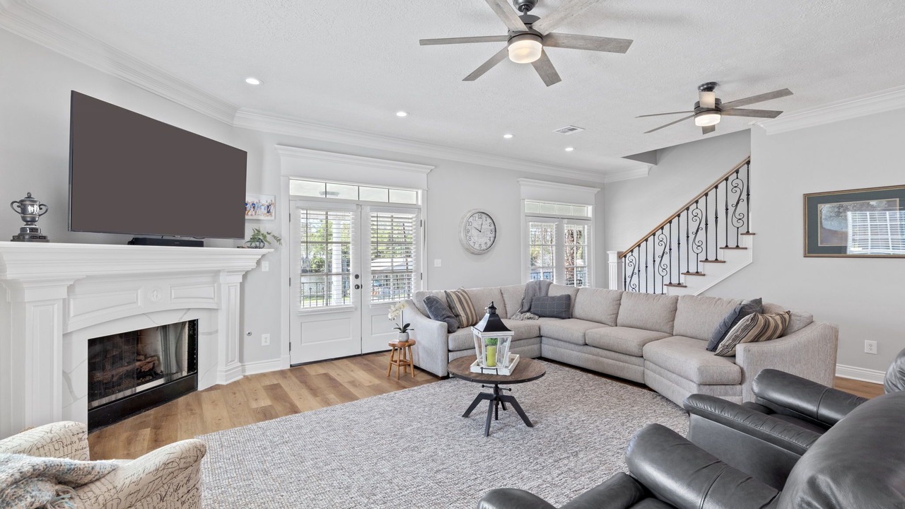 Photo of Livingroom in Moss Bluff