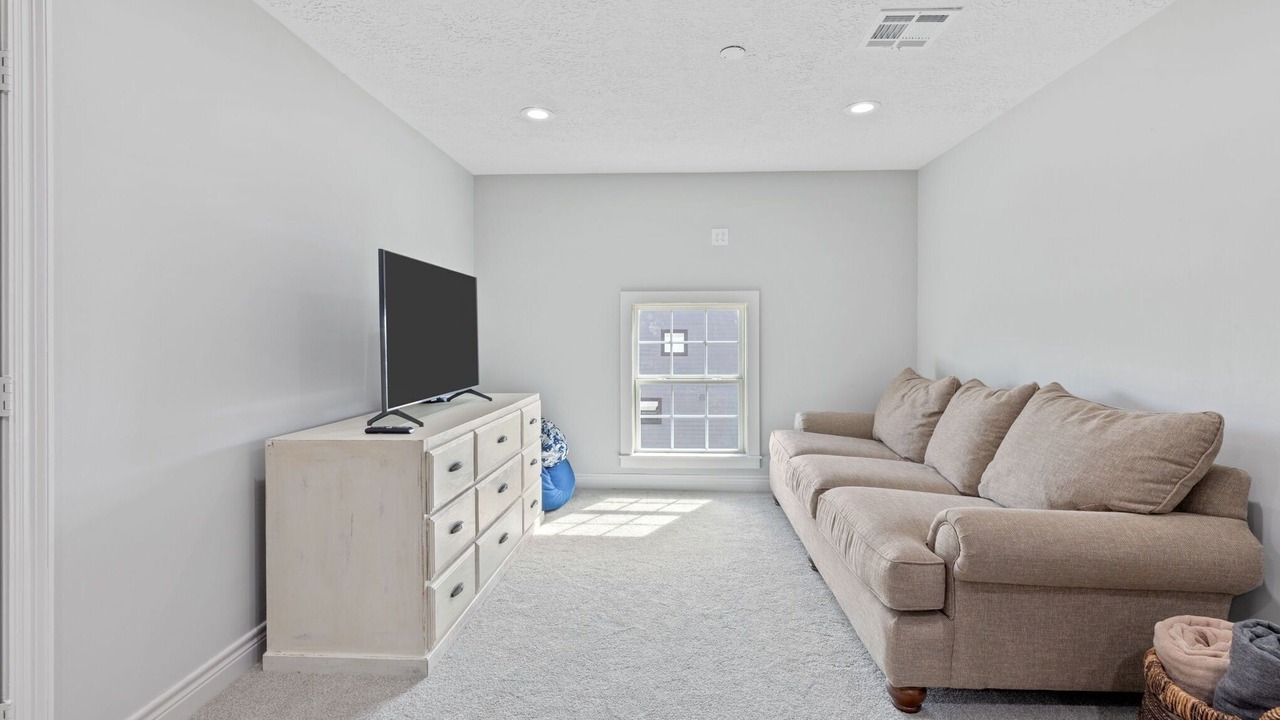 Photo of Livingroom in Moss Bluff
