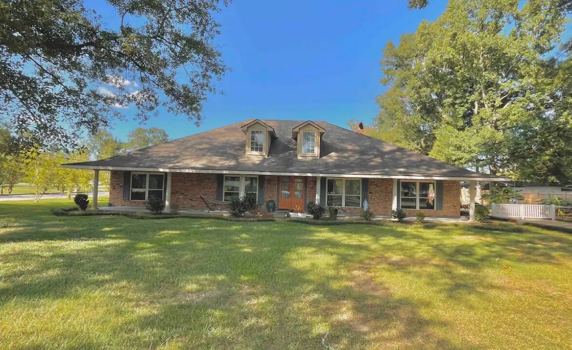 Photo of Outdoor in Denham Springs