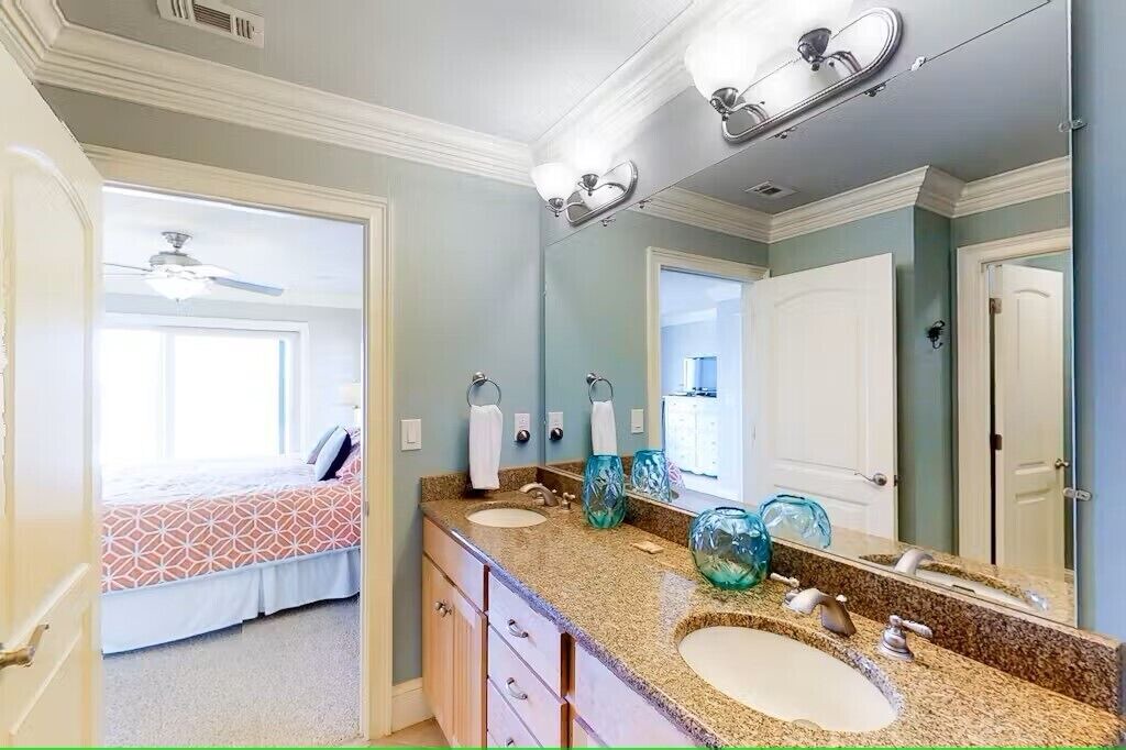 Photo of Bathroom in East End