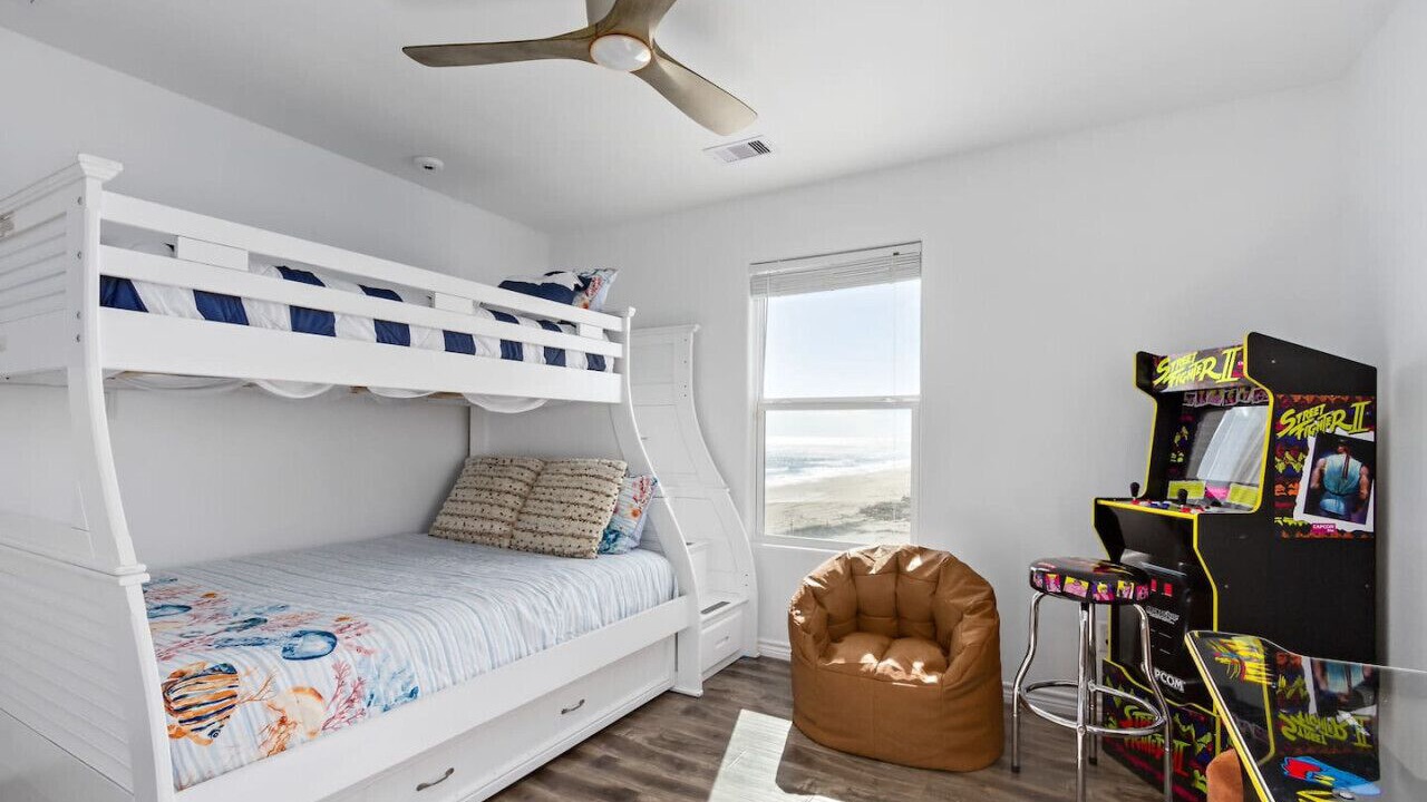 Photo of Bedroom in Port Bolivar
