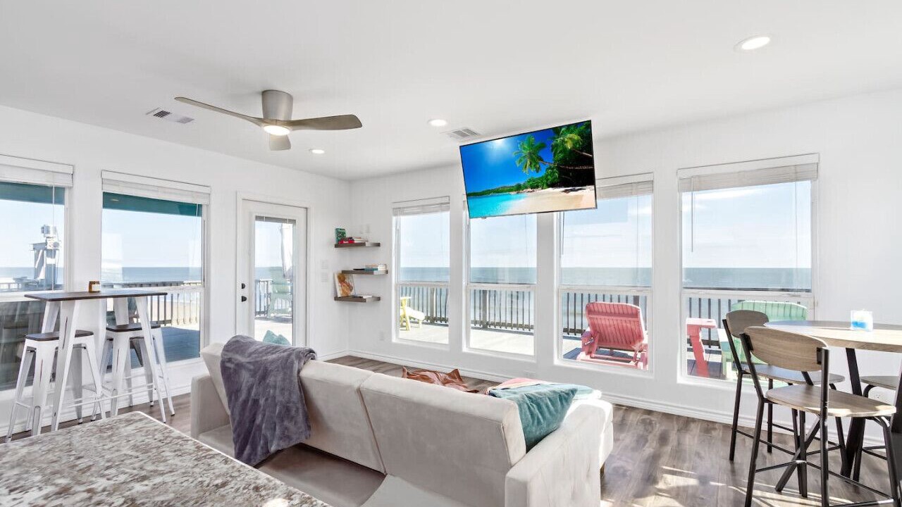 Photo of Livingroom in Port Bolivar