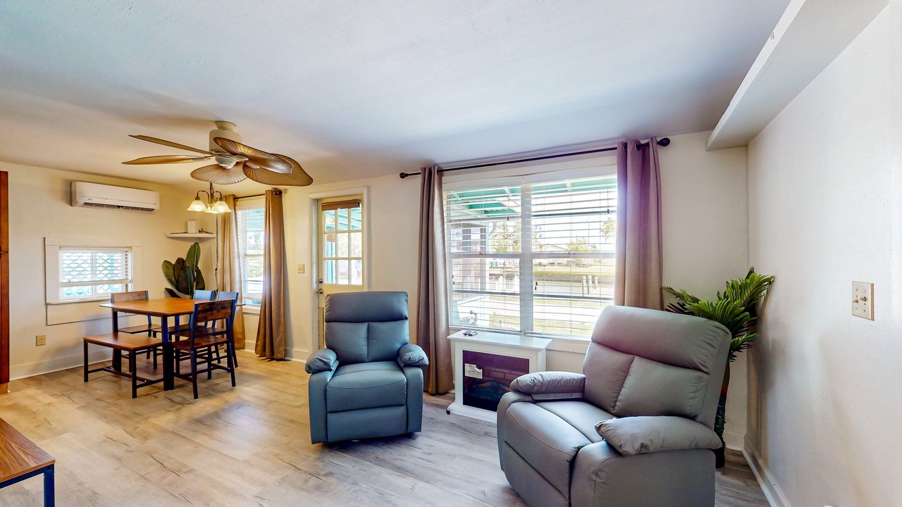 Photo of Livingroom in Goodland