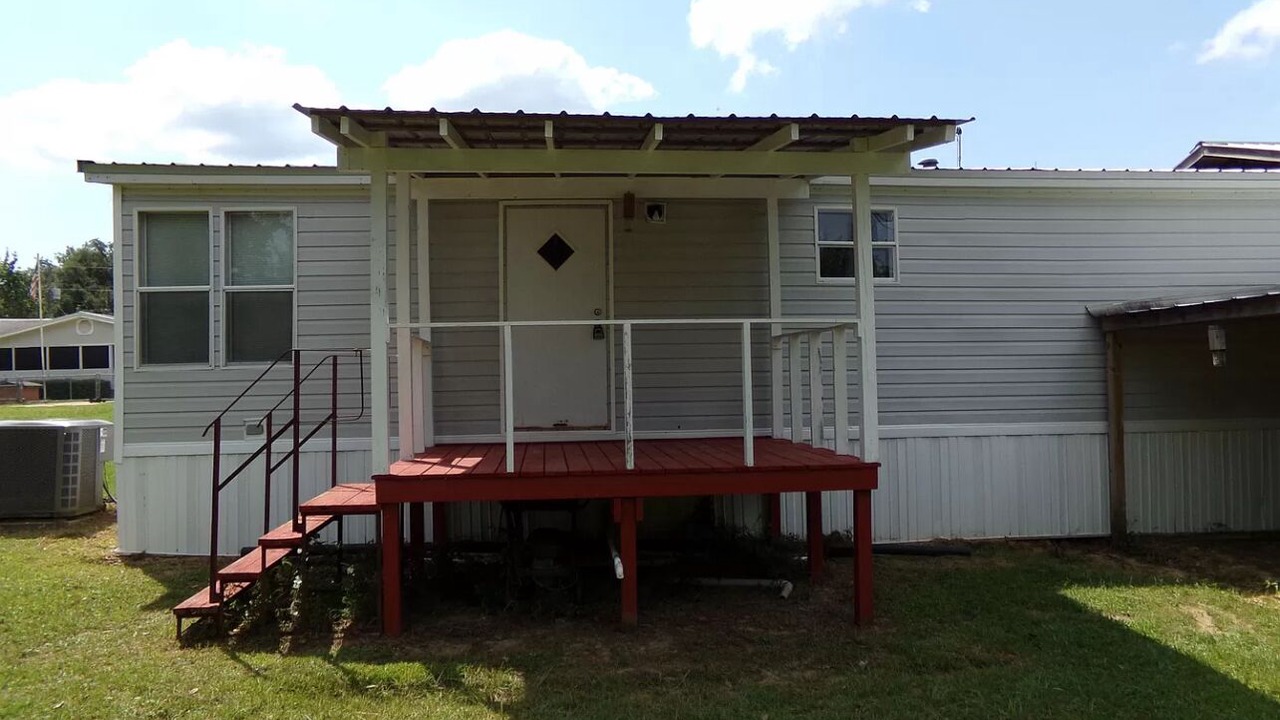 Photo of Outdoor in Clarksville