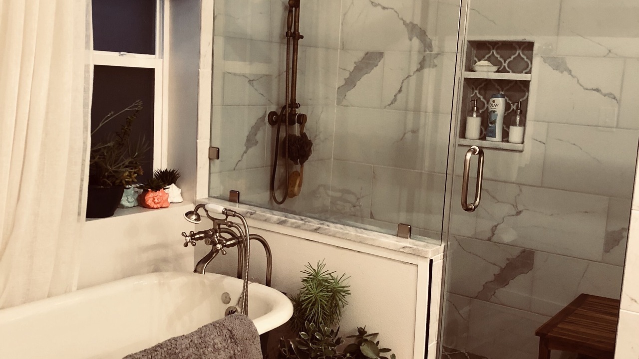 Photo of Bathroom in Ono Island