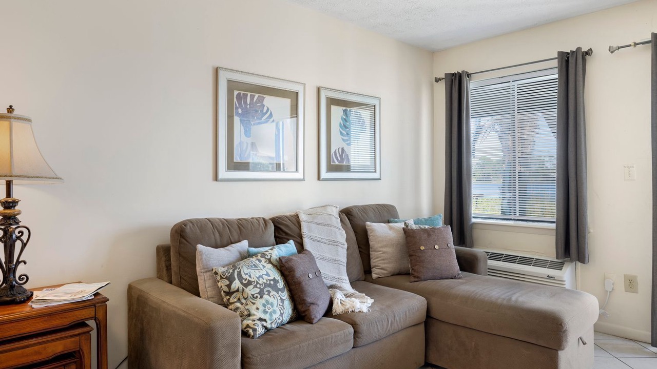 Photo of Livingroom in El Centro Beach