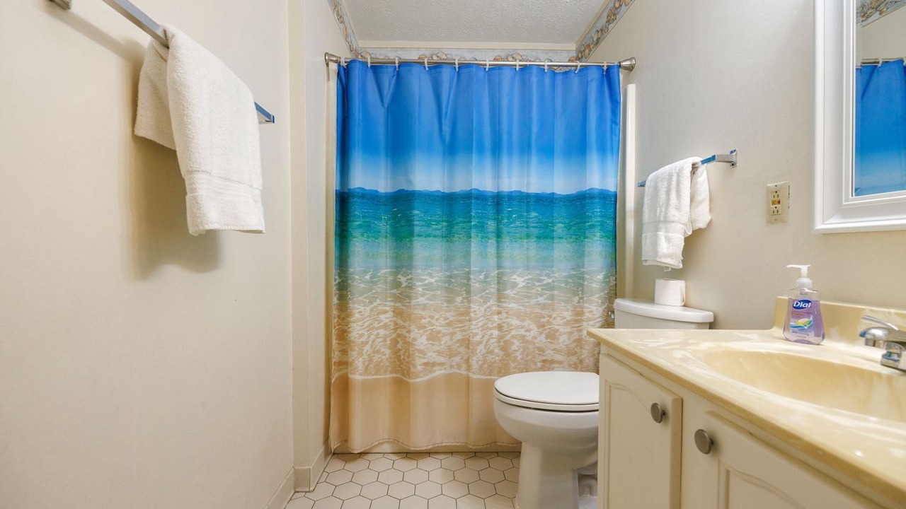 Photo of Bathroom in El Centro Beach