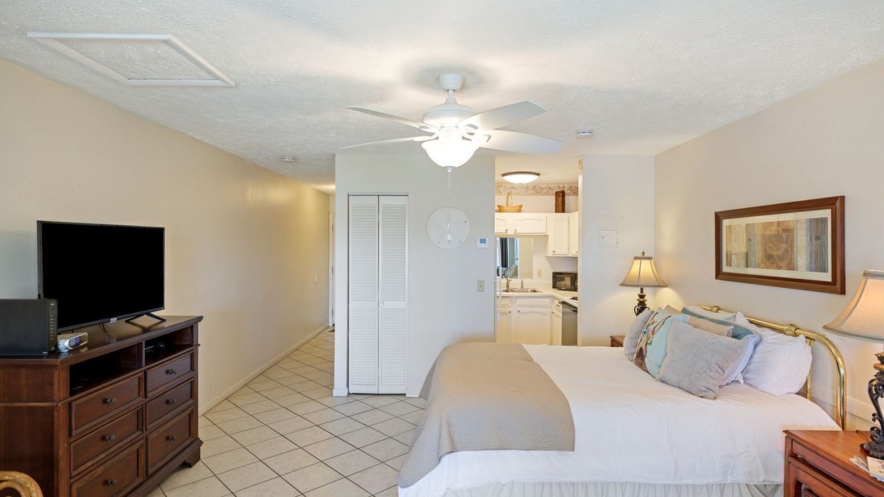 Photo of Bedroom in El Centro Beach