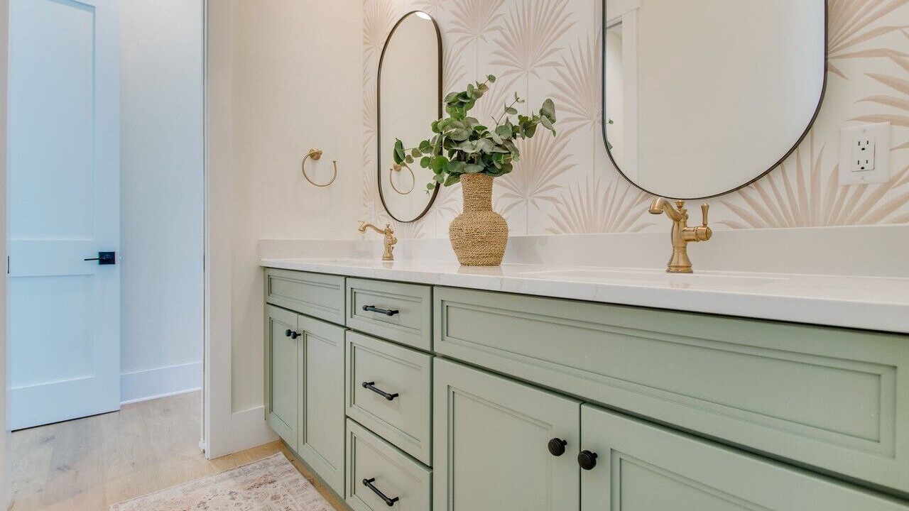 Photo of Bathroom in Pensacola Beach