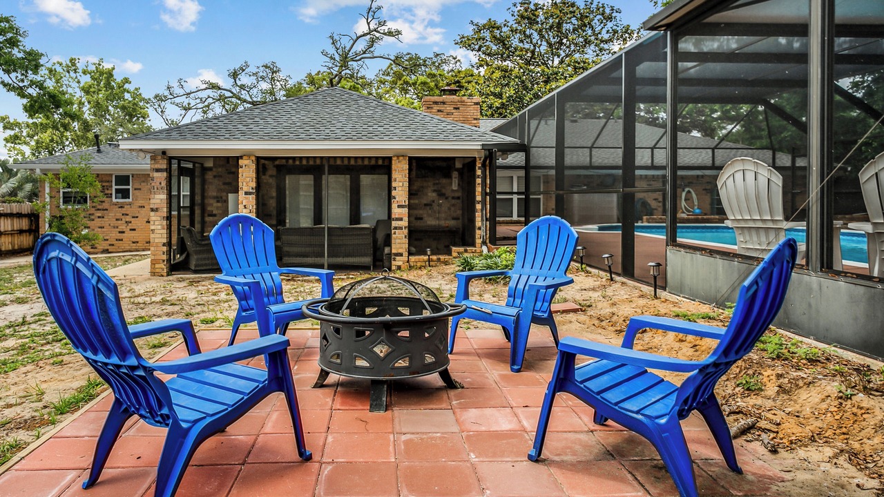 Photo of Outdoor in Myrtle Grove