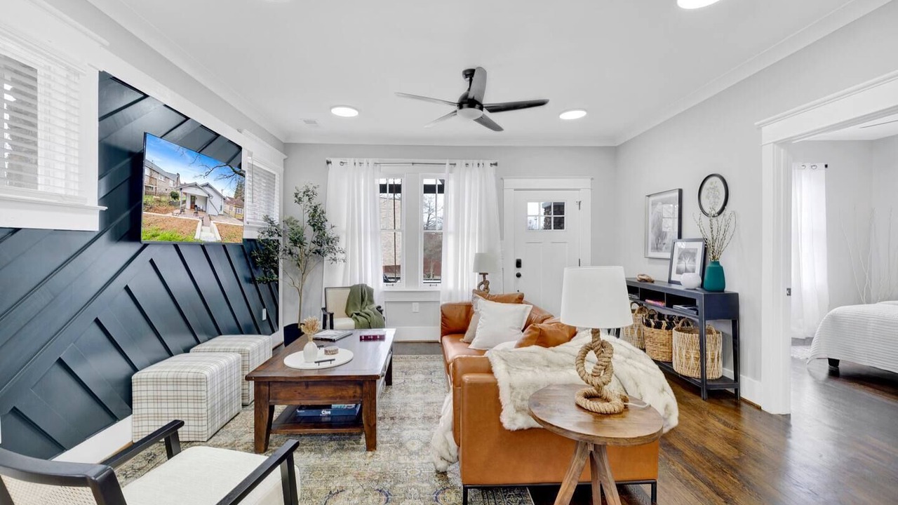 Photo of Livingroom in Norwood