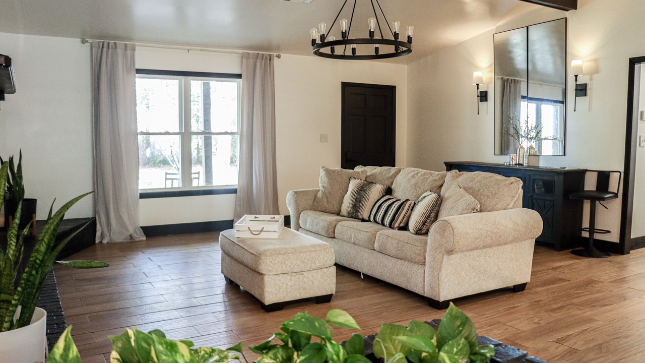 Photo of Livingroom in Shannon