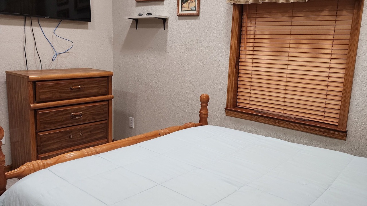 Photo of Bedroom in Cottondale
