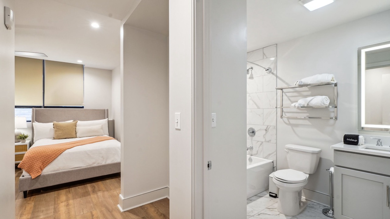 Photo of Bathroom in Central Business District