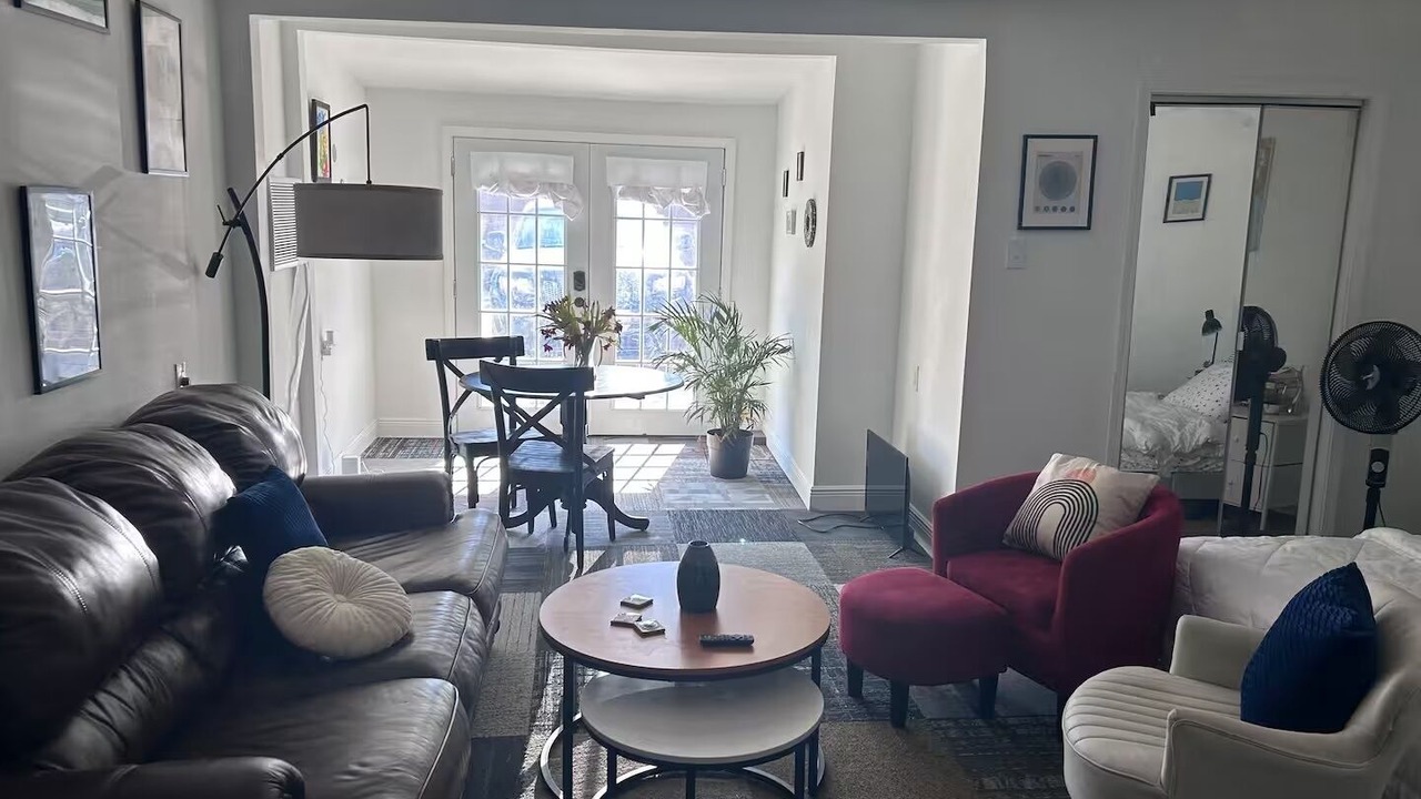 Photo of Livingroom in Broadmoor