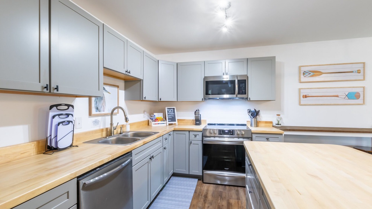 Photo of Kitchen in Foley
