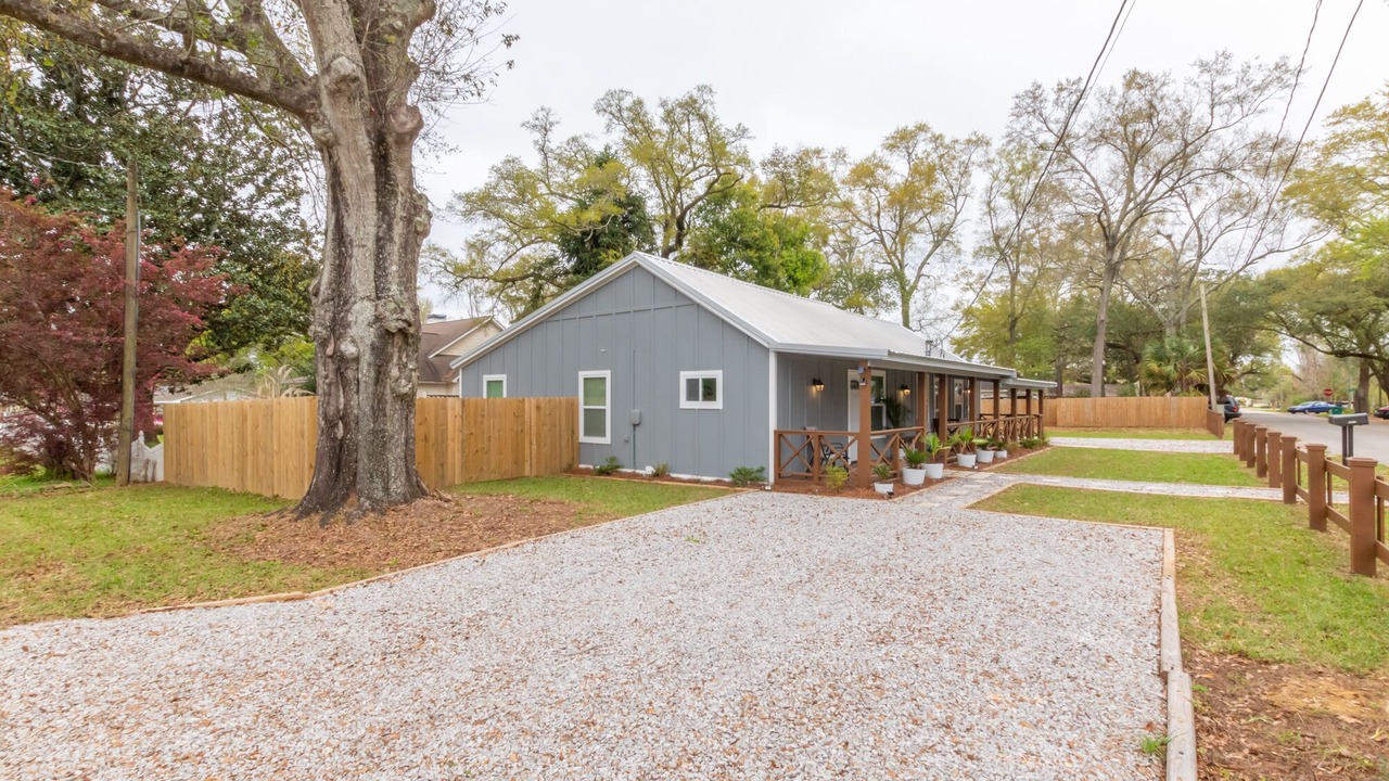 Photo of Outdoor in Foley
