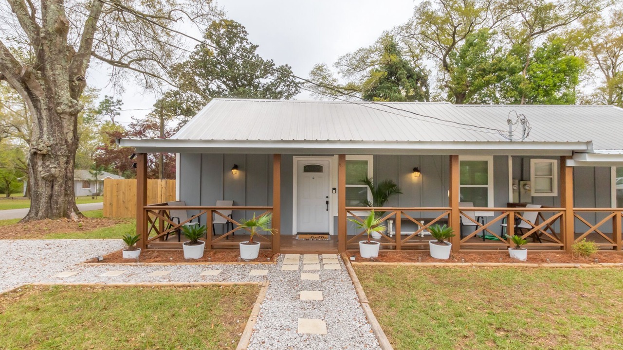 Photo of Outdoor in Foley
