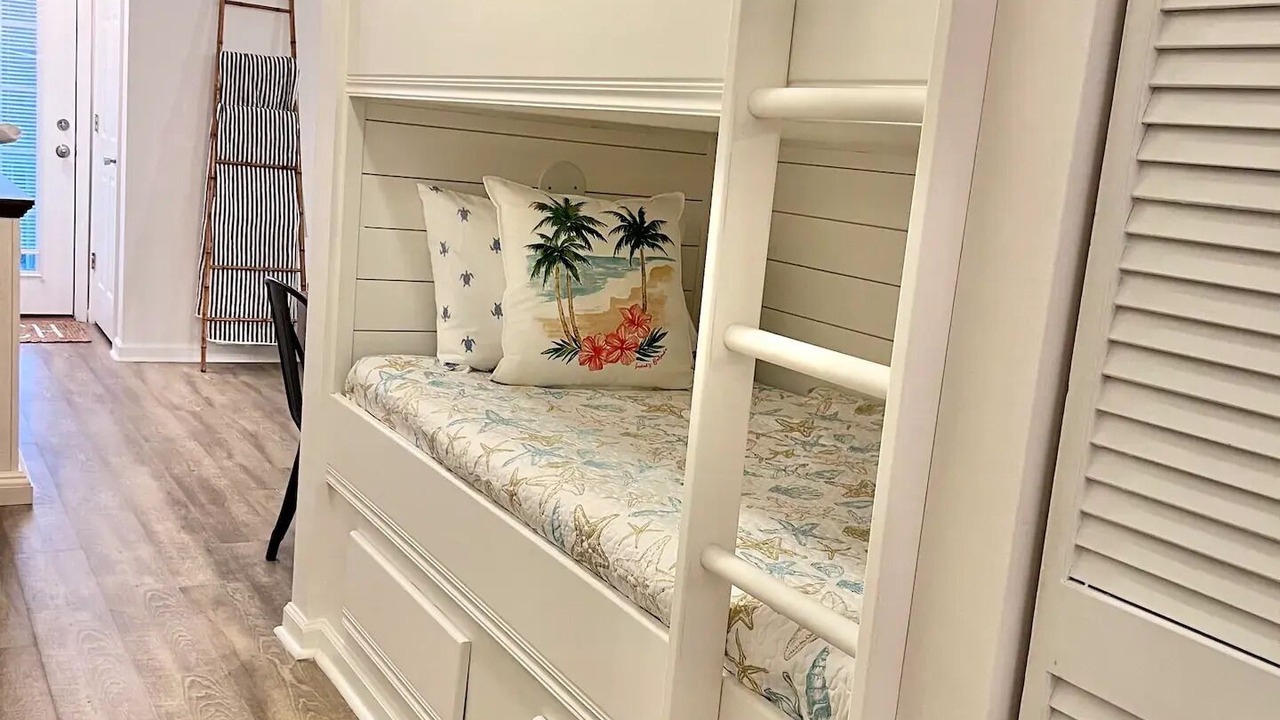 Photo of Bedroom in Summer Breeze