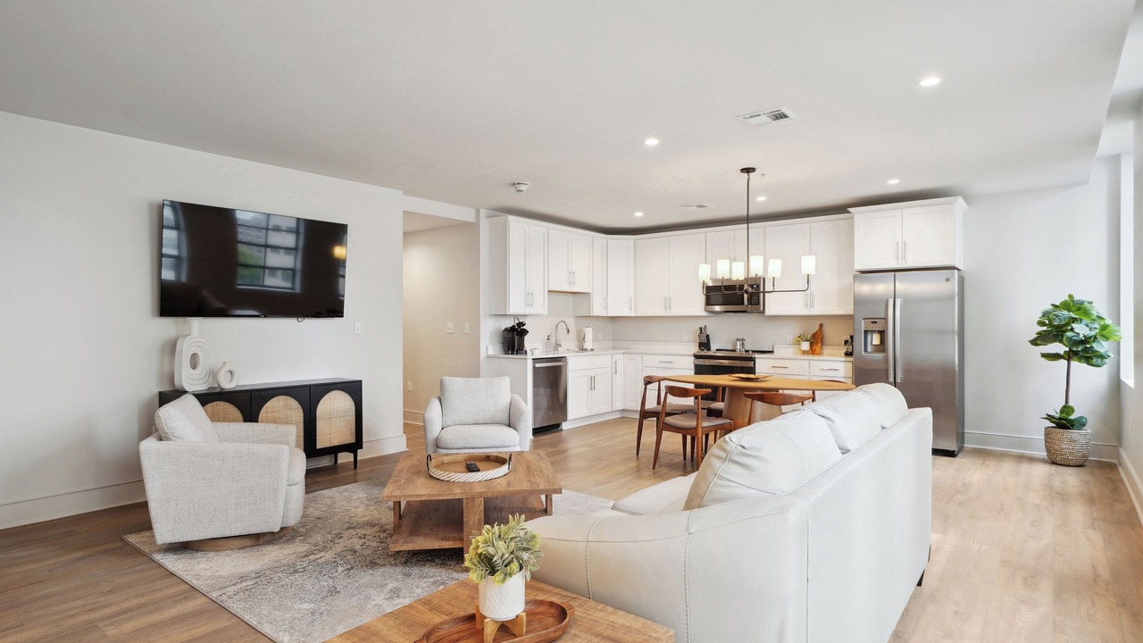 Photo of Livingroom in Central Business District