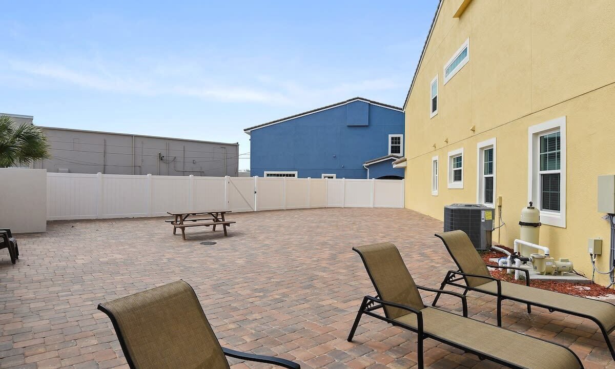 Photo of Patio Balcony in Indian Harbour Beach