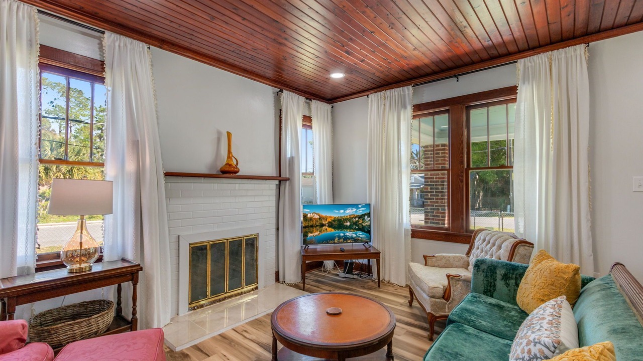 Photo of Livingroom in South Pensacola