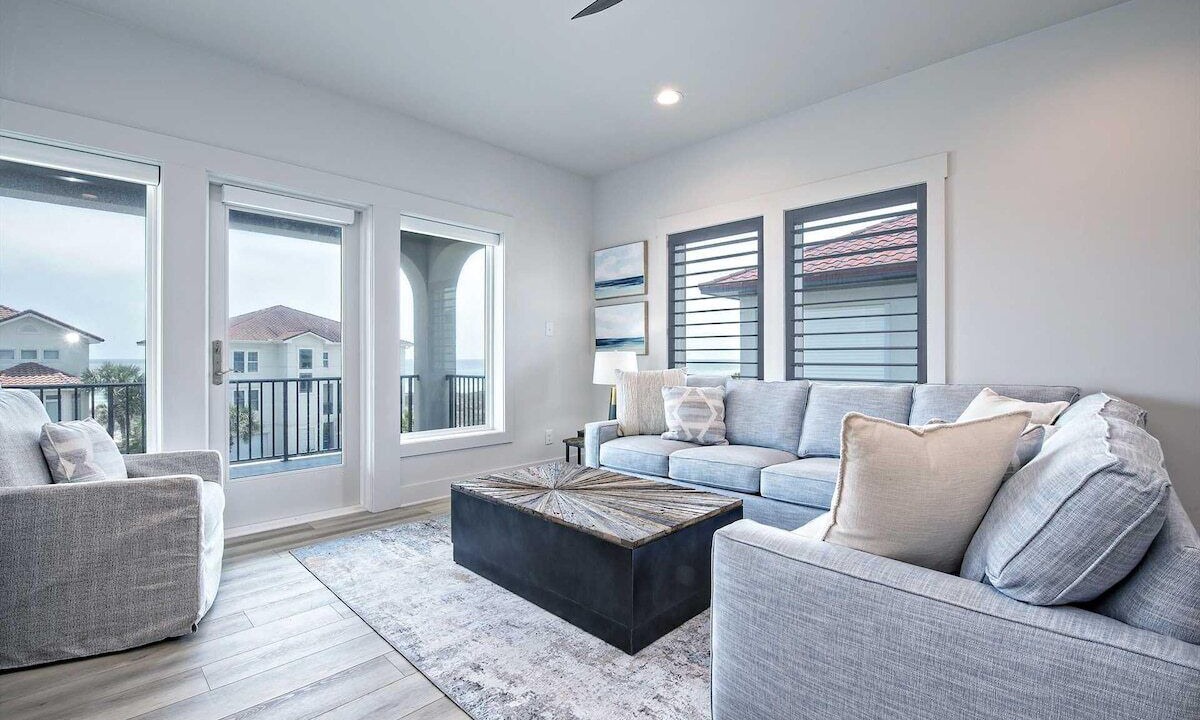 Photo of Livingroom in Gulf Shores