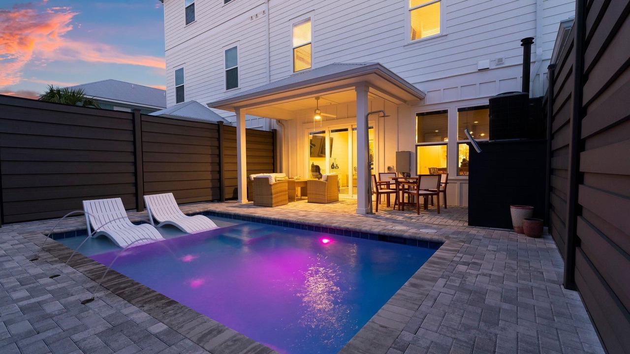 Photo of Outdoor in Silver Sands Beach
