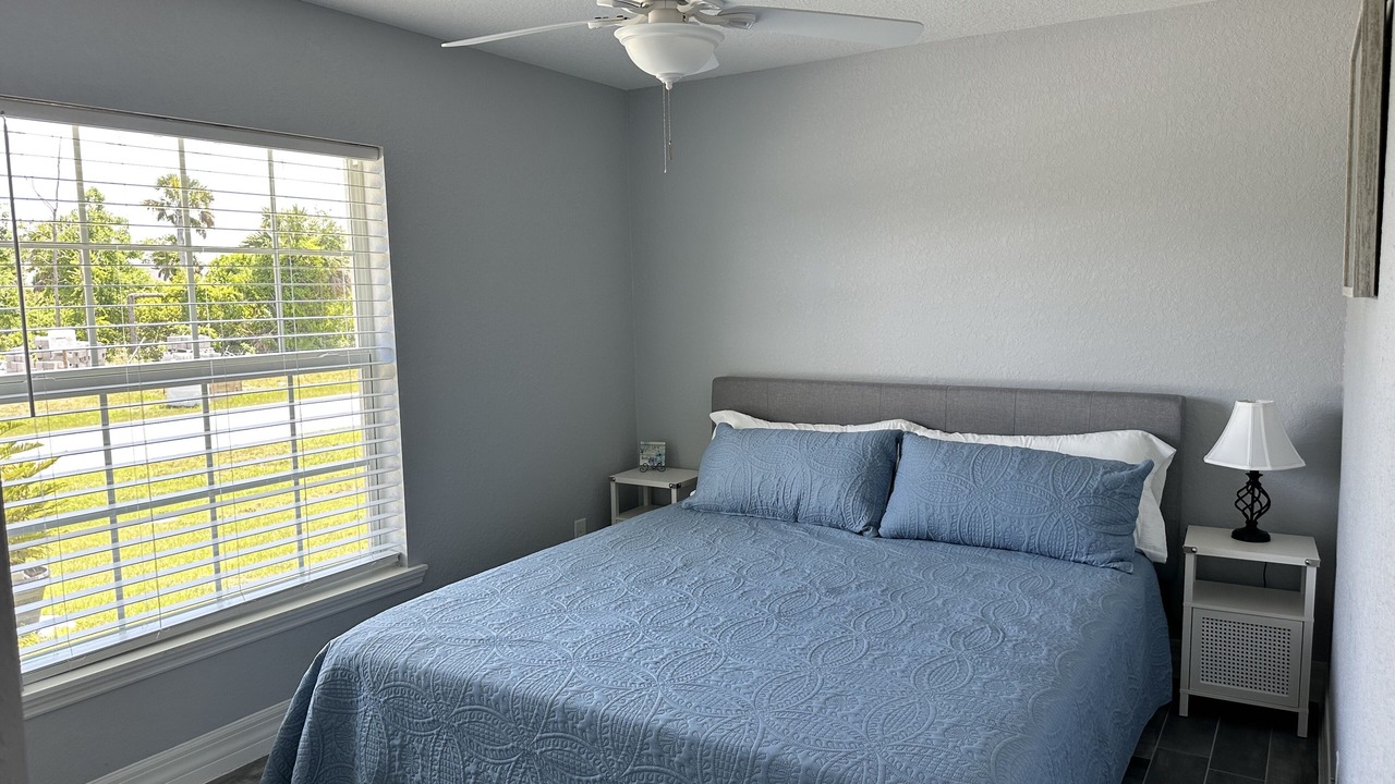 Photo of Bedroom in Rotonda Lakes