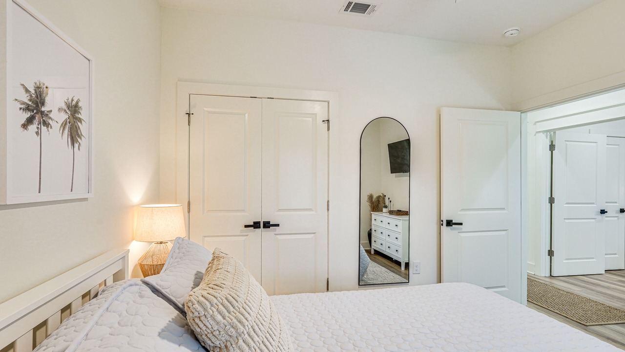 Photo of Bedroom in Laguna Beach Estates