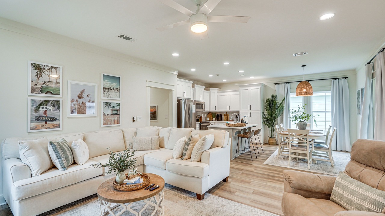 Photo of Livingroom in Laguna Beach Estates