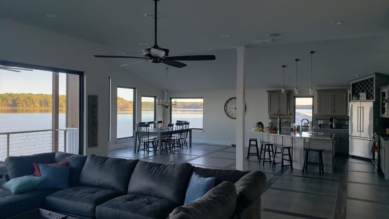 Photo of Livingroom in Tyler