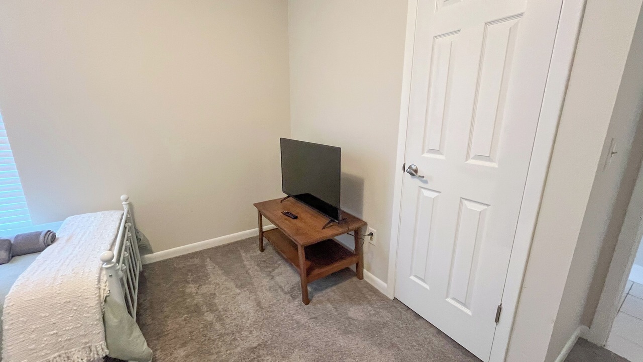 Photo of Bedroom in Southside