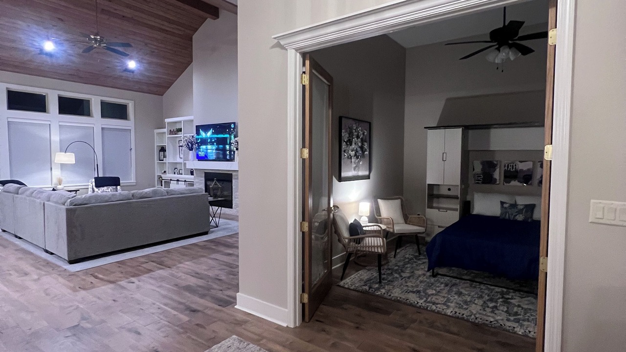 Photo of Bedroom in Hot Springs Village