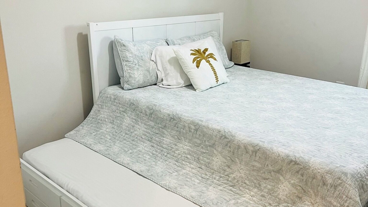 Photo of Bedroom in Upper Grand Lagoon