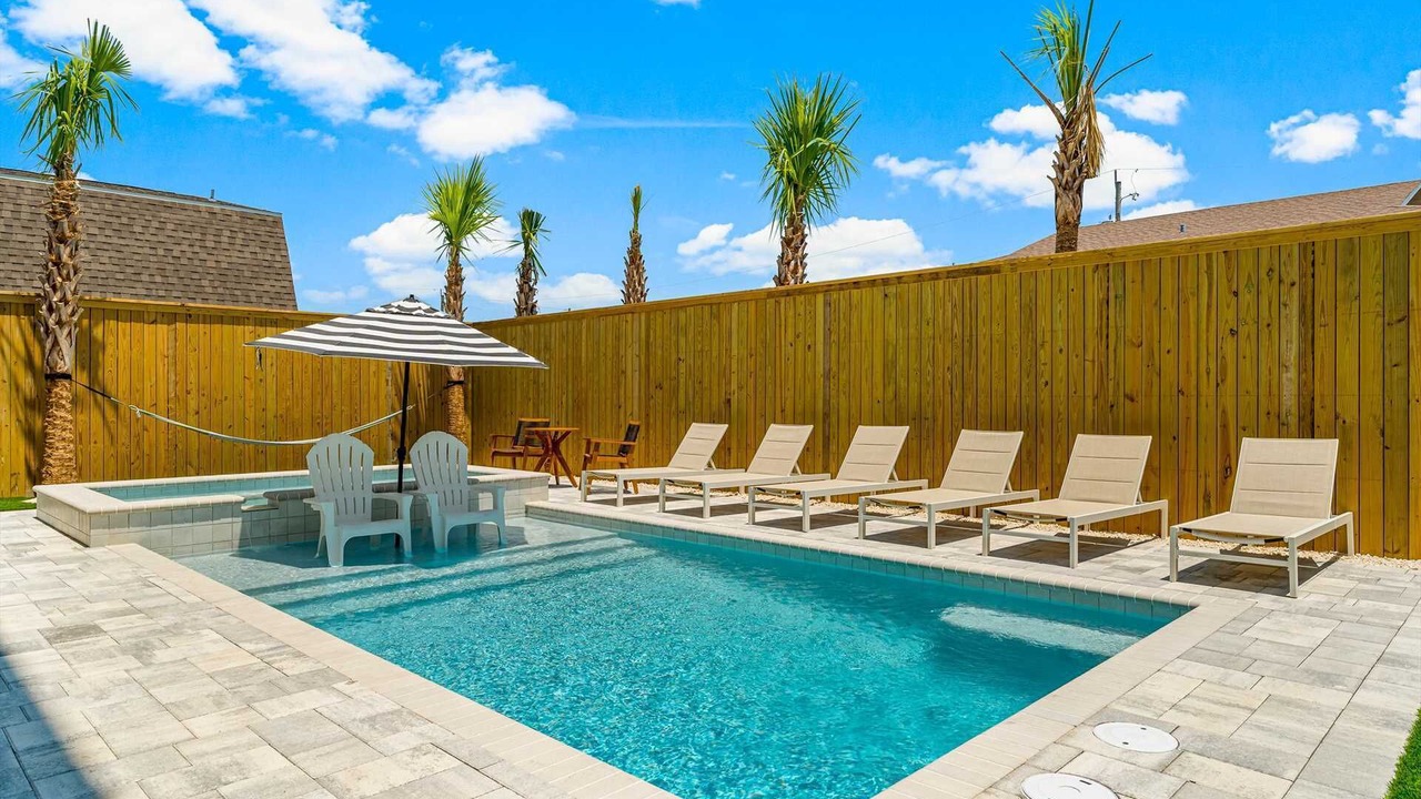 Photo of Outdoor in Silver Sands
