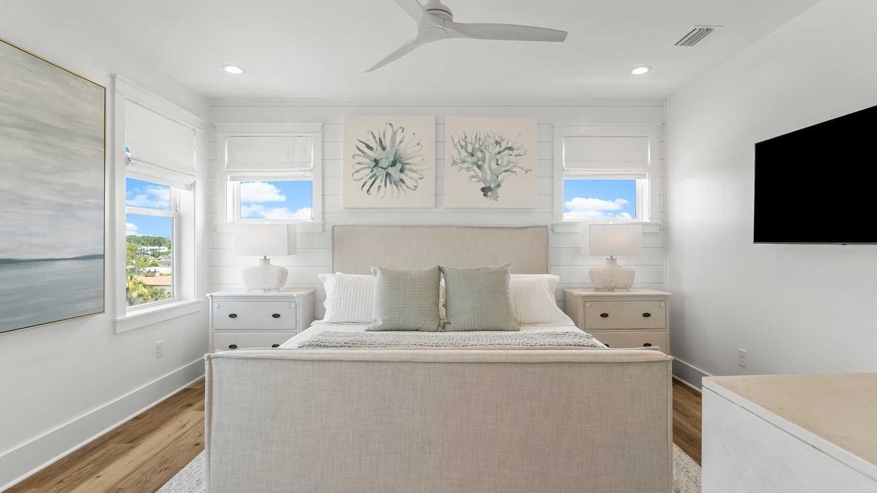 Photo of Bedroom in Silver Sands