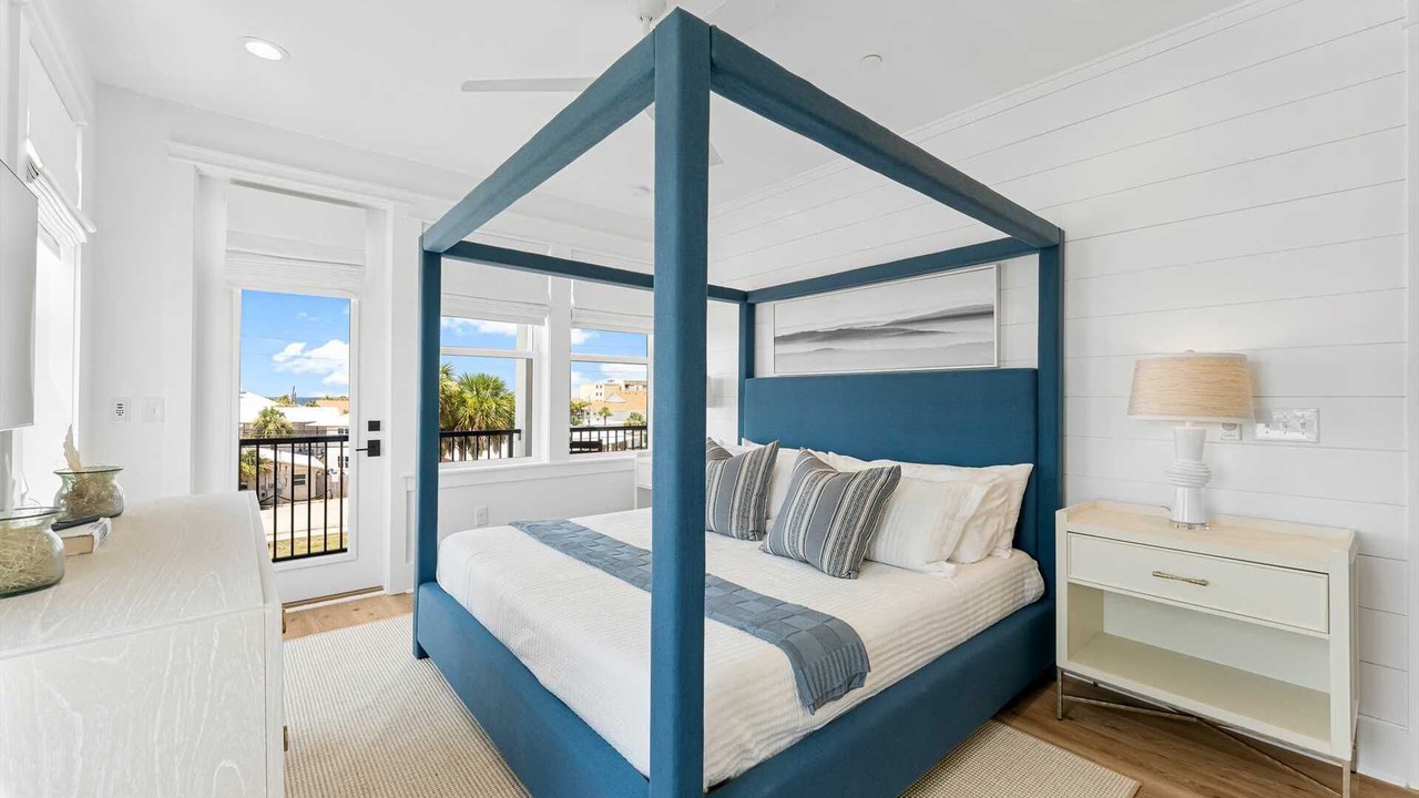 Photo of Bedroom in Silver Sands
