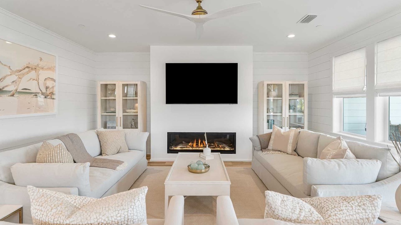 Photo of Livingroom in Silver Sands
