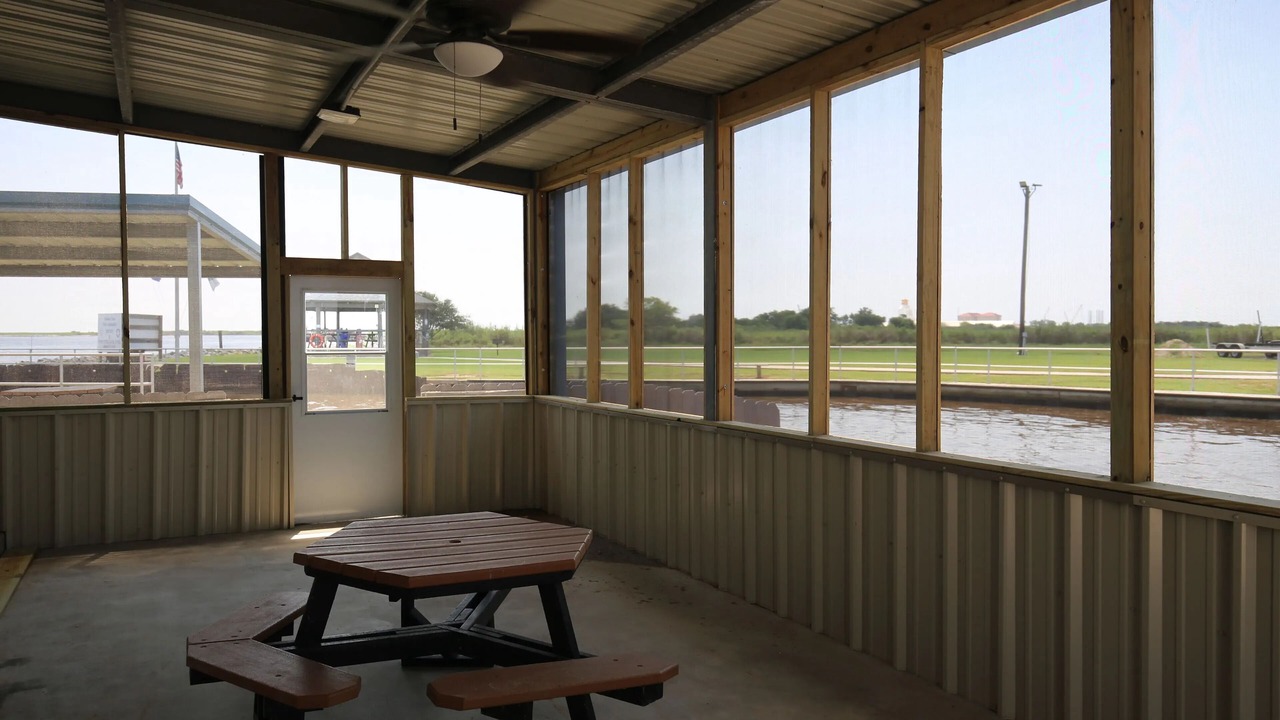 Photo of Others in Sabine Pass