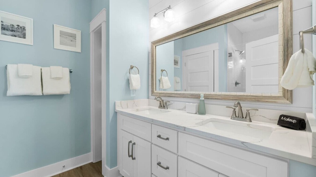 Photo of Bathroom in Laguna Beach