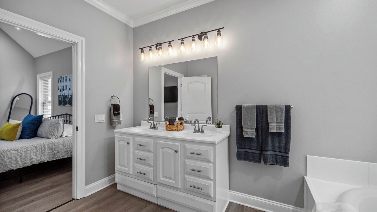 Photo of Bathroom in Robert