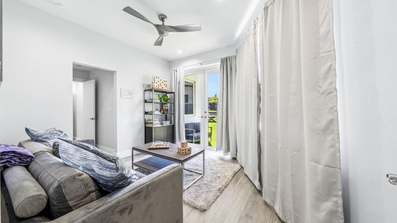 Photo of Livingroom in Seven Isles