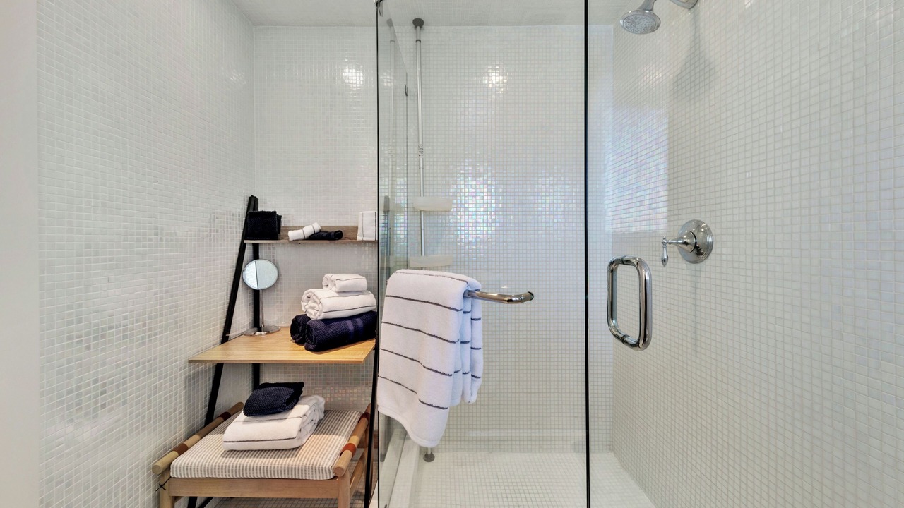 Photo of Bathroom in Seven Isles