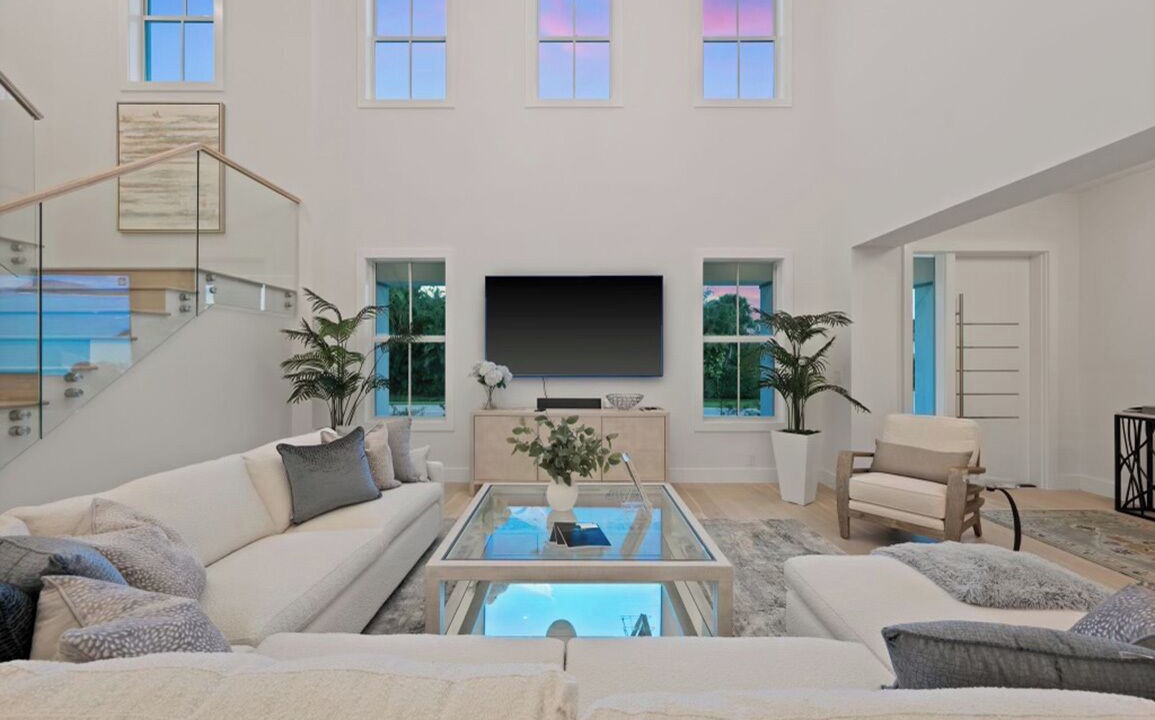 Photo of Livingroom in East Naples