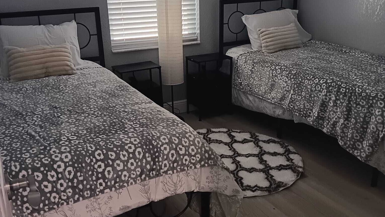 Photo of Bedroom in United Central