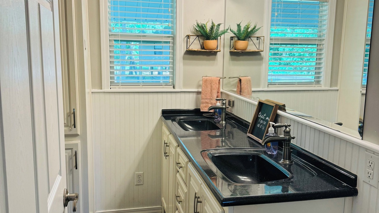 Photo of Bathroom in Vancleave