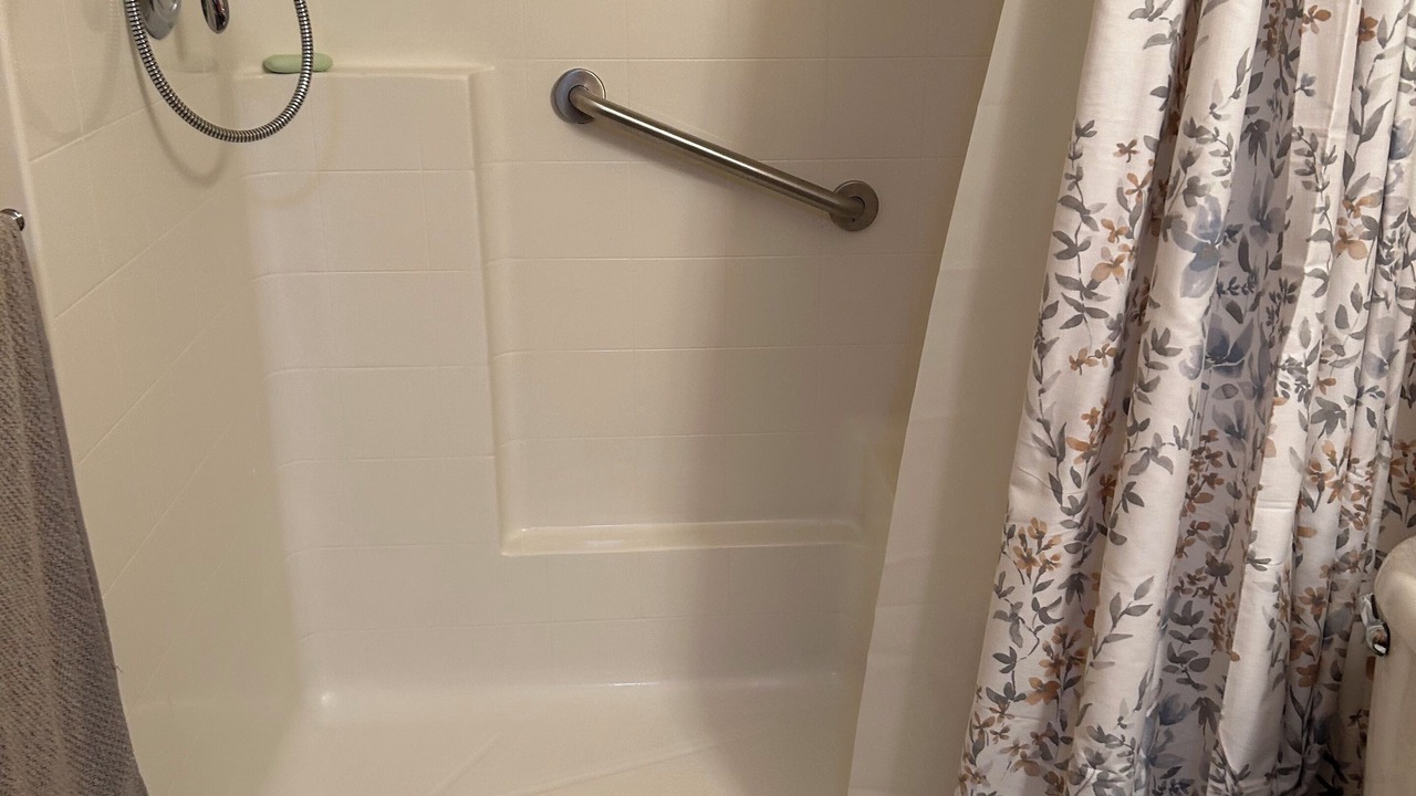 Photo of Bathroom in Milton